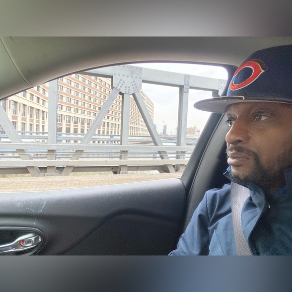 👋🏾👨🏾‍🌾🎣🌊💭🚲🛴🛵👕🎽💳👨🏾‍💻💸🔁🫱🏾‍🫲🏻🔁💸🌎 - Picture 8 of 8